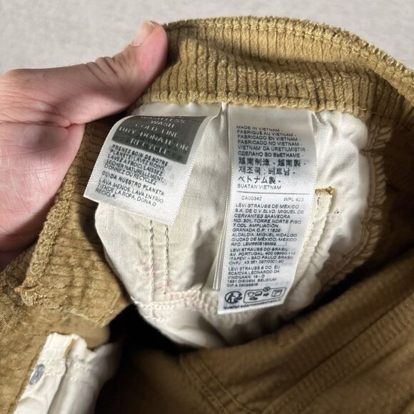 Levi’s 721 Corduroy Pants Women’s Size 29x30 Fit 28x28 Golden Brown Olive Skinny - Picture 12 of 14